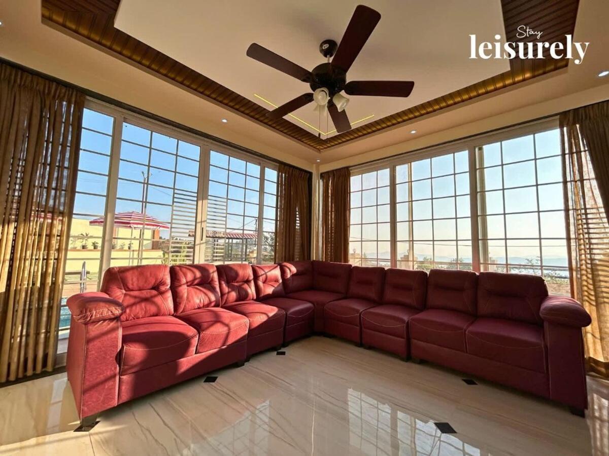 Stay Leisurely Avalon Heights 4Bhk, พันช์กานี ภายนอก รูปภาพ