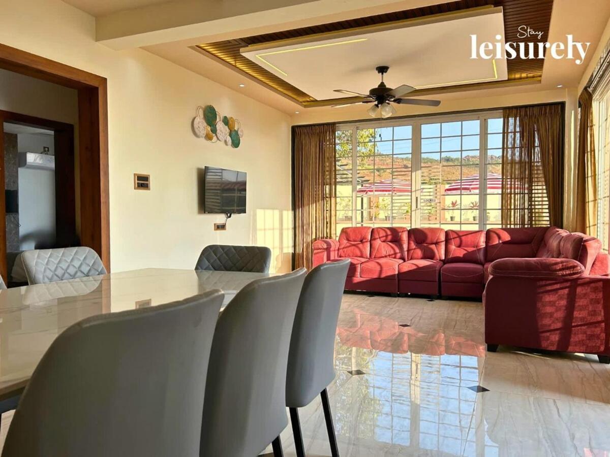 Stay Leisurely Avalon Heights 4Bhk, พันช์กานี ภายนอก รูปภาพ