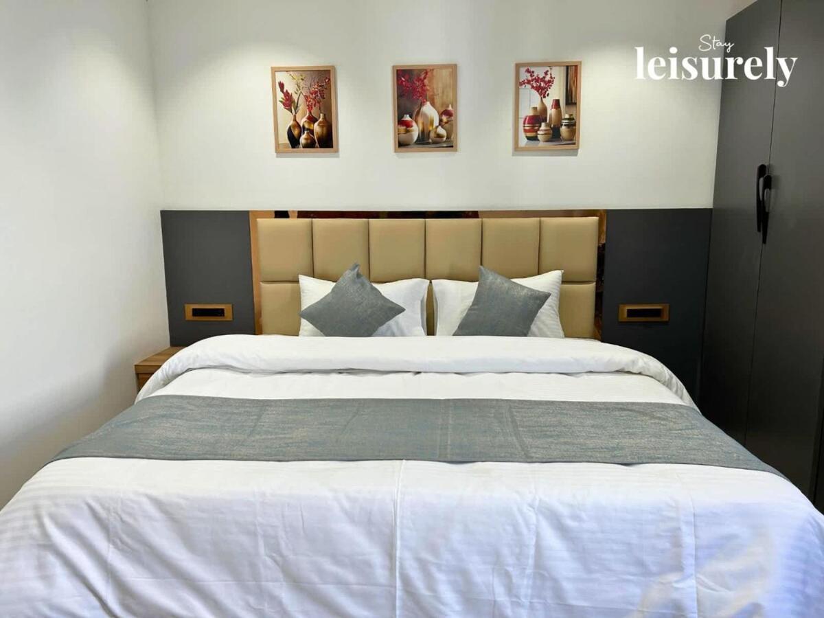 Stay Leisurely Avalon Heights 4Bhk, พันช์กานี ภายนอก รูปภาพ