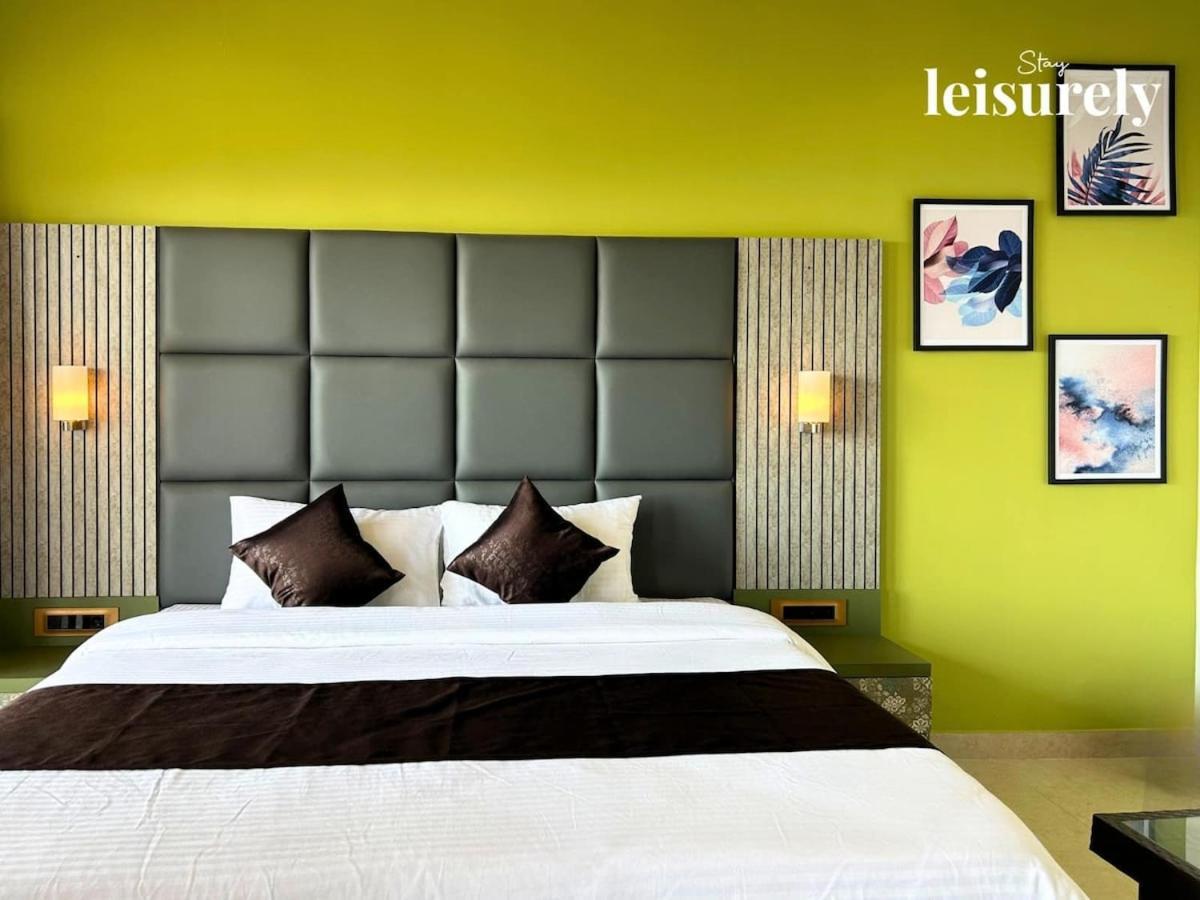 Stay Leisurely Avalon Heights 4Bhk, พันช์กานี ภายนอก รูปภาพ